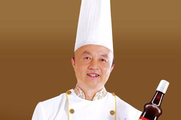 中國十大名廚師行榜前十名，國內最出名的十大廚師排名