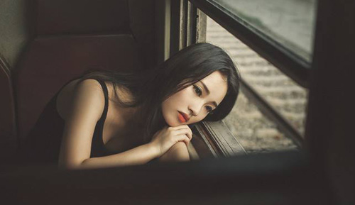 特別傷感讓人看了想哭的句子，最傷感的句子看了想哭